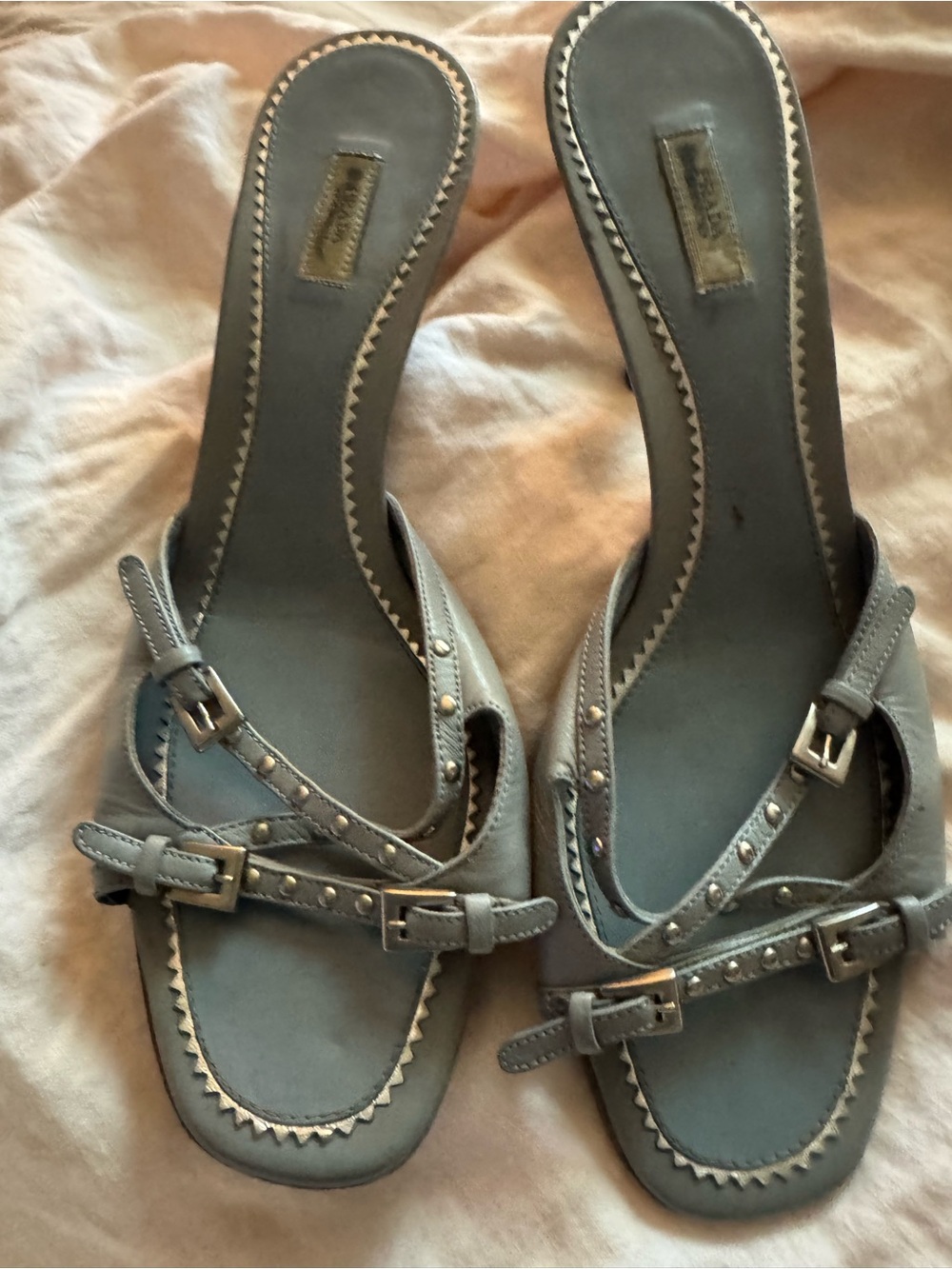 Prada blue buckle kitten heels sz 40